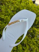 Havaianas Square Branco + Escrita Dourada + Coração PP