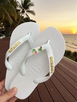 Havaianas Top Branco + Escrita Dourada + Coco + Coqueiro 