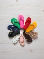 Havaianas Top Branca + Escrita Dourada + Tucano + Coqueiro