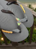 Havaianas Top Preto + Escrita Dourada + Coco + Coqueiro 