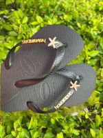 Havaianas Top Preta + Escrita Dourada + Estrela do Mar