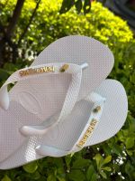 Havaianas Top Branca + Escrita Dourada+ Abacaxi