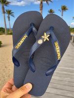 Havaianas Top Marinho + Escrita Dourada + Concha + Estrela