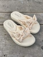 Chinelo Ortopédico Modare 7208.101 Ultra Soft com Laço Creme Onça