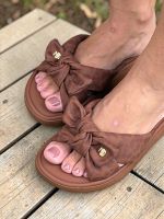 Chinelo Ortopédico Modare 7208.101 Ultra Soft com Laço Avelã Onça