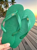 Havaianas Top Verde + Bandeira Brasil 