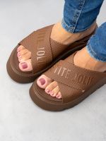 Tamanco Petite Jolie Smash PJ7588 Chocolate