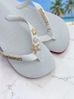 Havaianas Top Branco + Escrita Dourada + Estrela, Concha, Tartaruga e Ponto de Luz