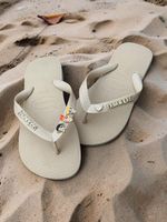 Havaianas Top Areia + Escrita Dourada + 3 Meninas Super Poderosas +  Coração Strass