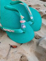 Havaianas Top Verde + Escrita Dourada + 3 Meninas Super Poderosas +  Coração Strass