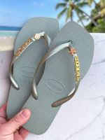 Havaianas Square Smoke Green + Escrita Dourada + Estrela e Concha Peroladas