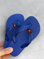 Havaianas Top Infantil Azul Naval + Pingente Homem Aranha