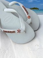 Havaianas Top Branca + Escrita Rose + Concha e Estrela Rose