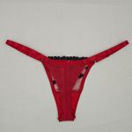 Conjunto Vermelho em Tule Bordado com Corações | Sutiã com Aro Sem Bojo