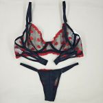 Conjunto de lingerie Coração - PRETO 
