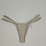 Calcinha Fio Dental em Renda com Tiras Duplas - Bege