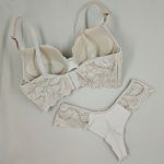 Conjunto de Cropped em Renda Meury - Base