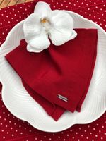 Guardanapo liso vermelho