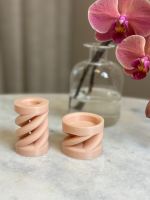 Castiçal Espiral Rosê Baixo (3D)