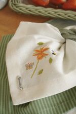 Guardanapo Linhão Off-white Bordado Flora
