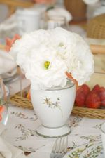 Vaso De Cerâmica Branca Flora Friso Verde