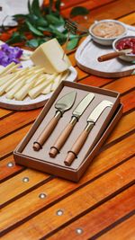 Set Espátulas Queijo Inox Dourado 3 Pçs