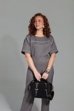 Conjunto De Calça E Blusa Feminina