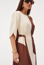 Vestido Com Amarração Na Cintura