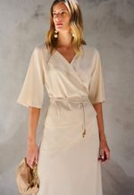 Blusa Peplum Alfaiataria