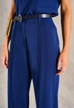 Calça De Bruges Com Frisos