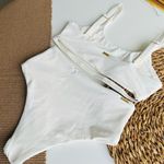 Top Ousadia Luxo / Hot Pants Confort OFF WHITE LISO