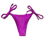 Calcinha Lação Fucsia Canelado Antigo