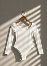 Body Manga Longa Decote Quadrado Branco