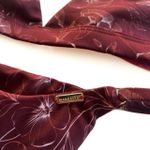 Conjunto Fixo Estampa Folhagem Bordô