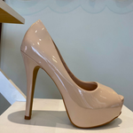 Peep Toe Santas e Saltos Verniz