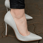 SCARPIN SCHUTZ DELUXE NAPPA SALTO FINO COURO CINZA S0209100010952