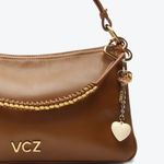 BOLSA VICENZA SHOULDER CHARLOTTE MÉDIA CARAMELO