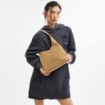 BOLSA COACH BROOKLYN SHOULDER 28 SUEDE BEGE