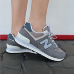 TENIS NEW BALANCE 574 CINZA/ TAUPE
