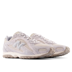 Tênis New Balance 204L