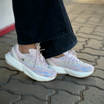 Tênis Adidas LightBlaze 