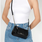 Bolsa Schutz Tiracolo Pequena Preto
