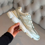 Tênis New Balance 603 Bege/Ouro