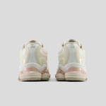 Tênis New Balance 2000 Bege