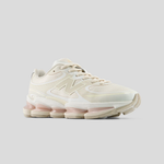 Tênis New Balance 2000 Bege