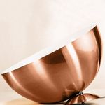PENDENTE MEIA LUA 30CM COBRE VERNIZ