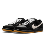 Tênis Nike SB Dunk Low Pro 