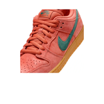 Tênis Nike SB Dunk Low Pro 