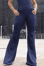 Calça Flare com Botões e Bolso Azul Marinho