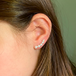 Brinco Earcuff Pérolas e Brilhantes Ouro 18k